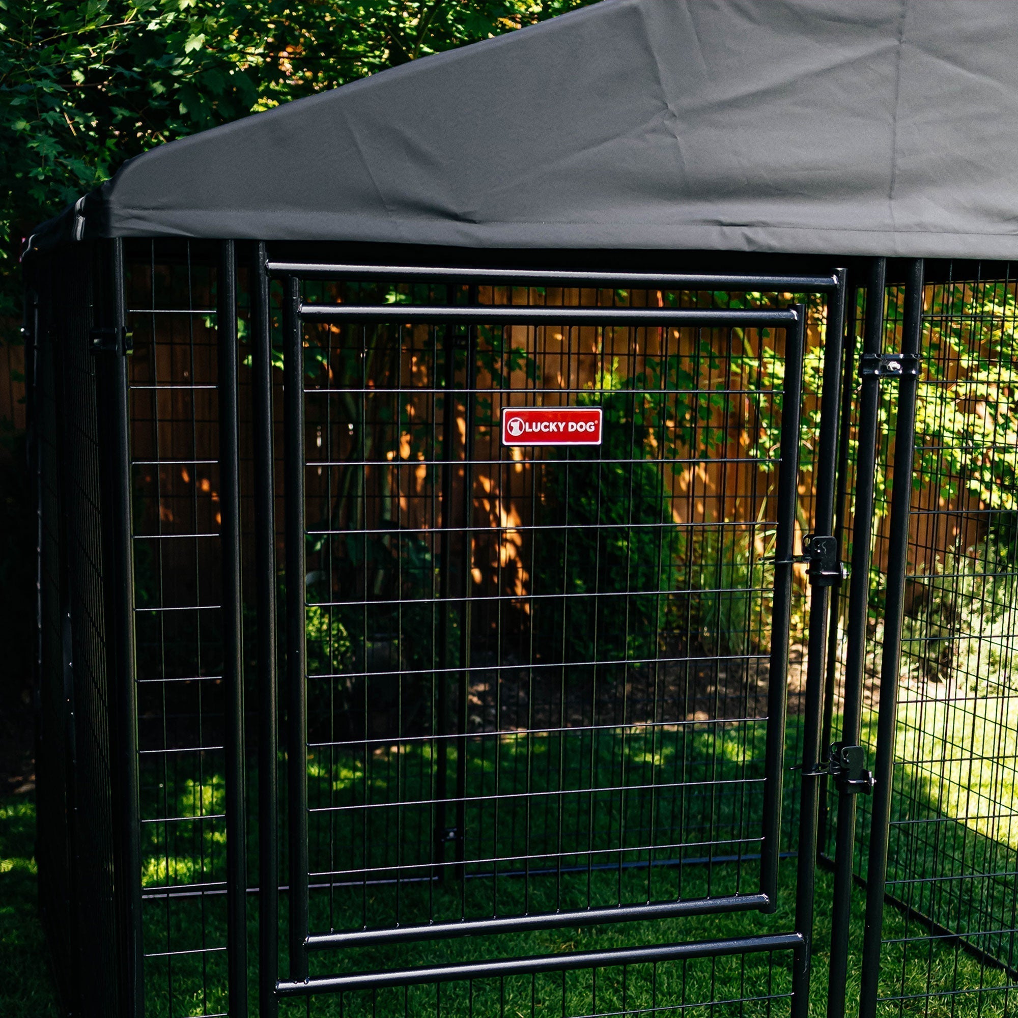 Lucky Dog STAY Series 8 x 8 x 6 Foot Roofed Steel Frame Executive Dog Kennel - 268968