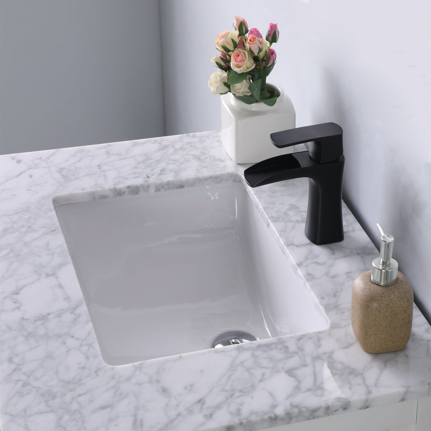 Altair Designs 30" single vanity with top - 535030-WH-CA
