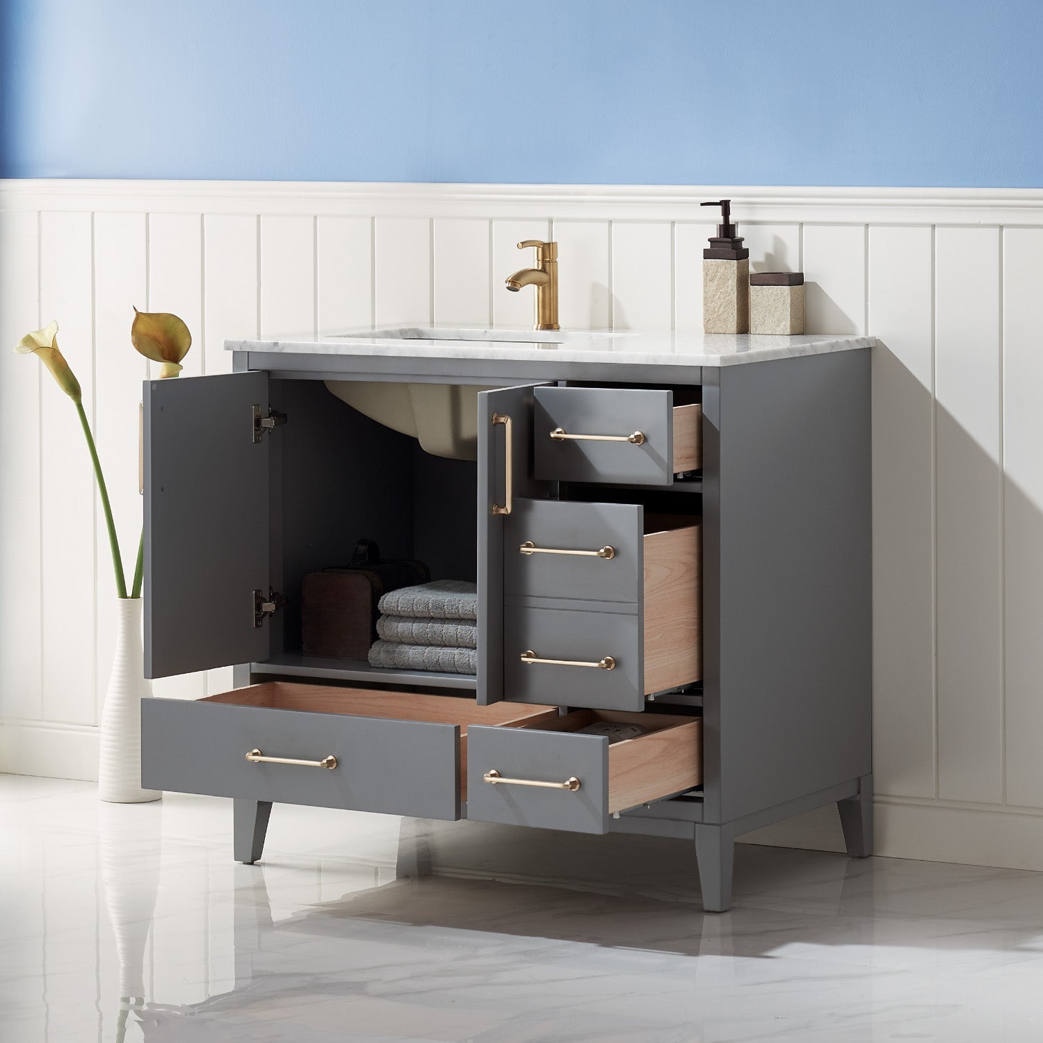 Altair Designs 36" single vanity with top - 541036-WH-CA-NM