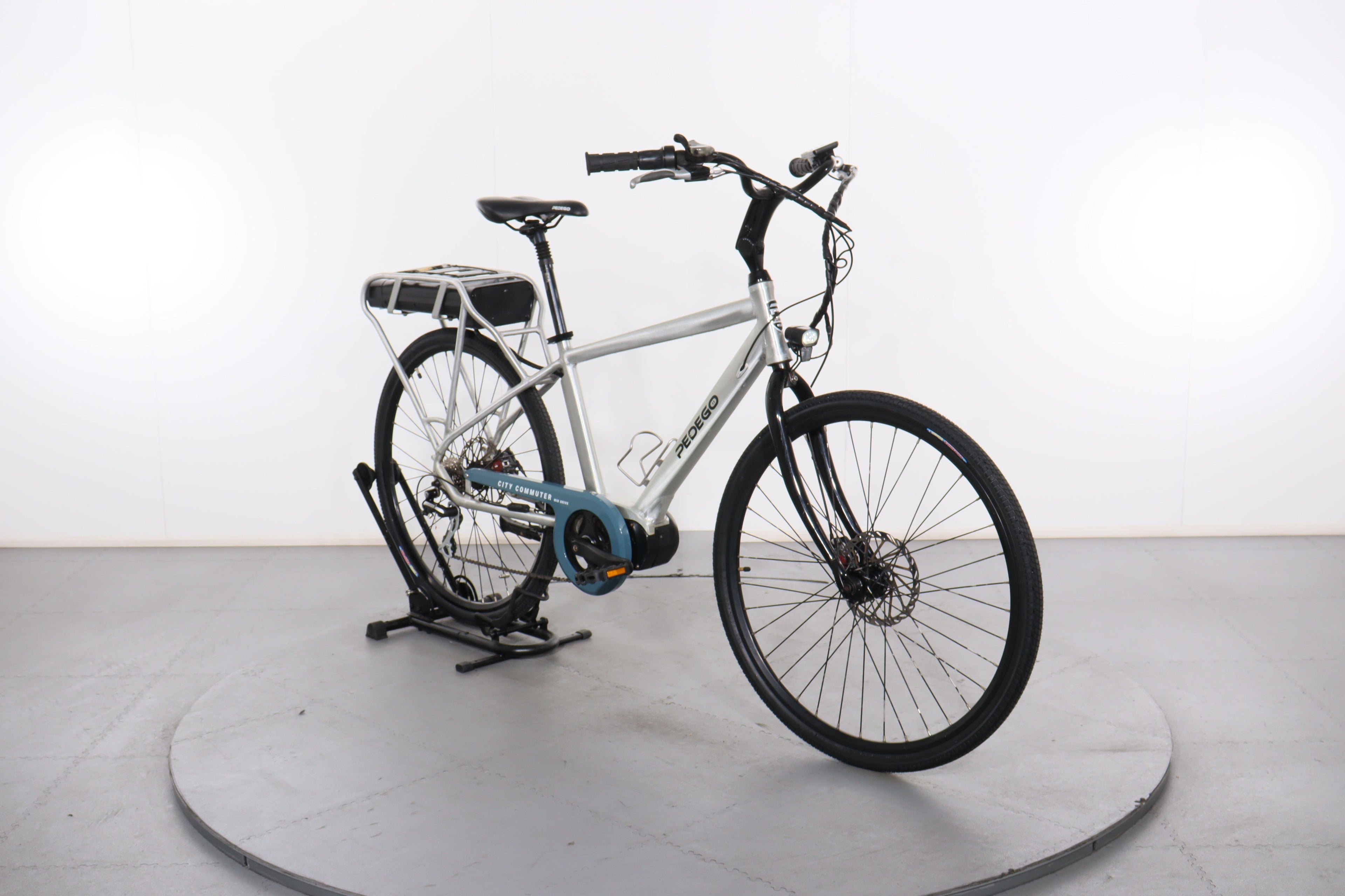 Pedego City Commuter Mid-Drive - LAX36