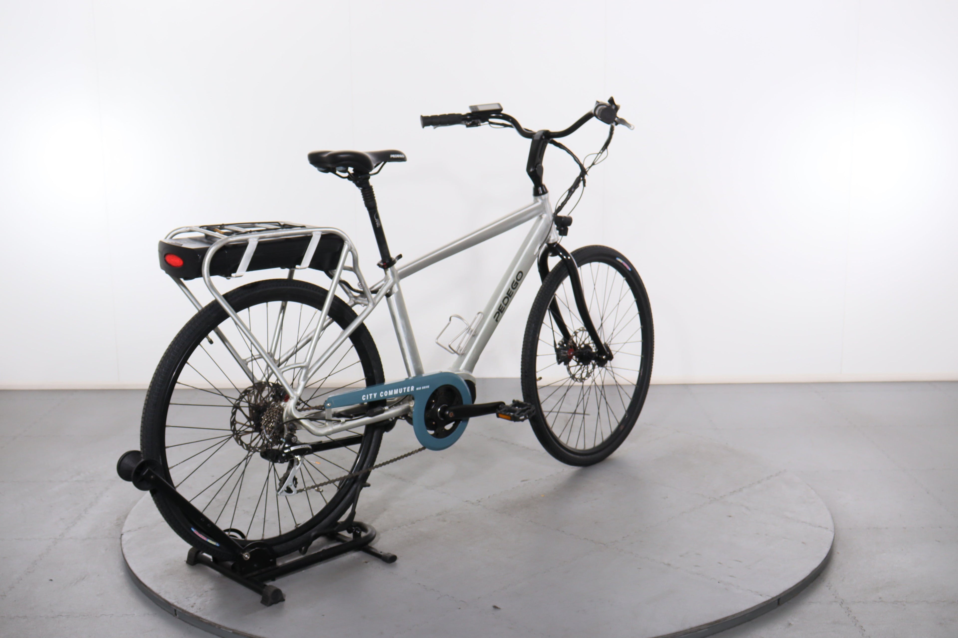 Pedego City Commuter Mid-Drive - LAX36