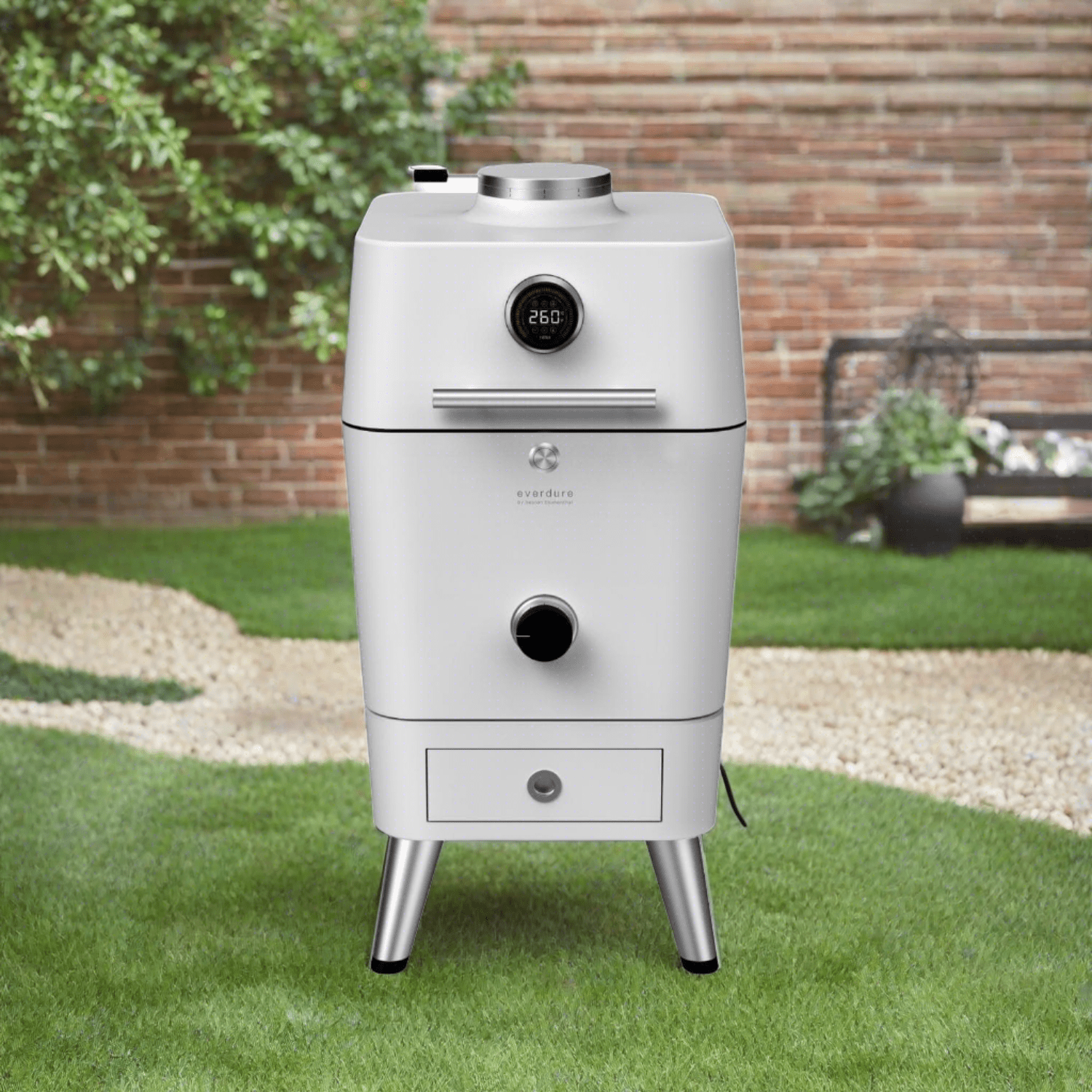 Everdure By Heston Blumenthal 4K 21-Inch Charcoal Grill & Smoker  - CE4KMUS