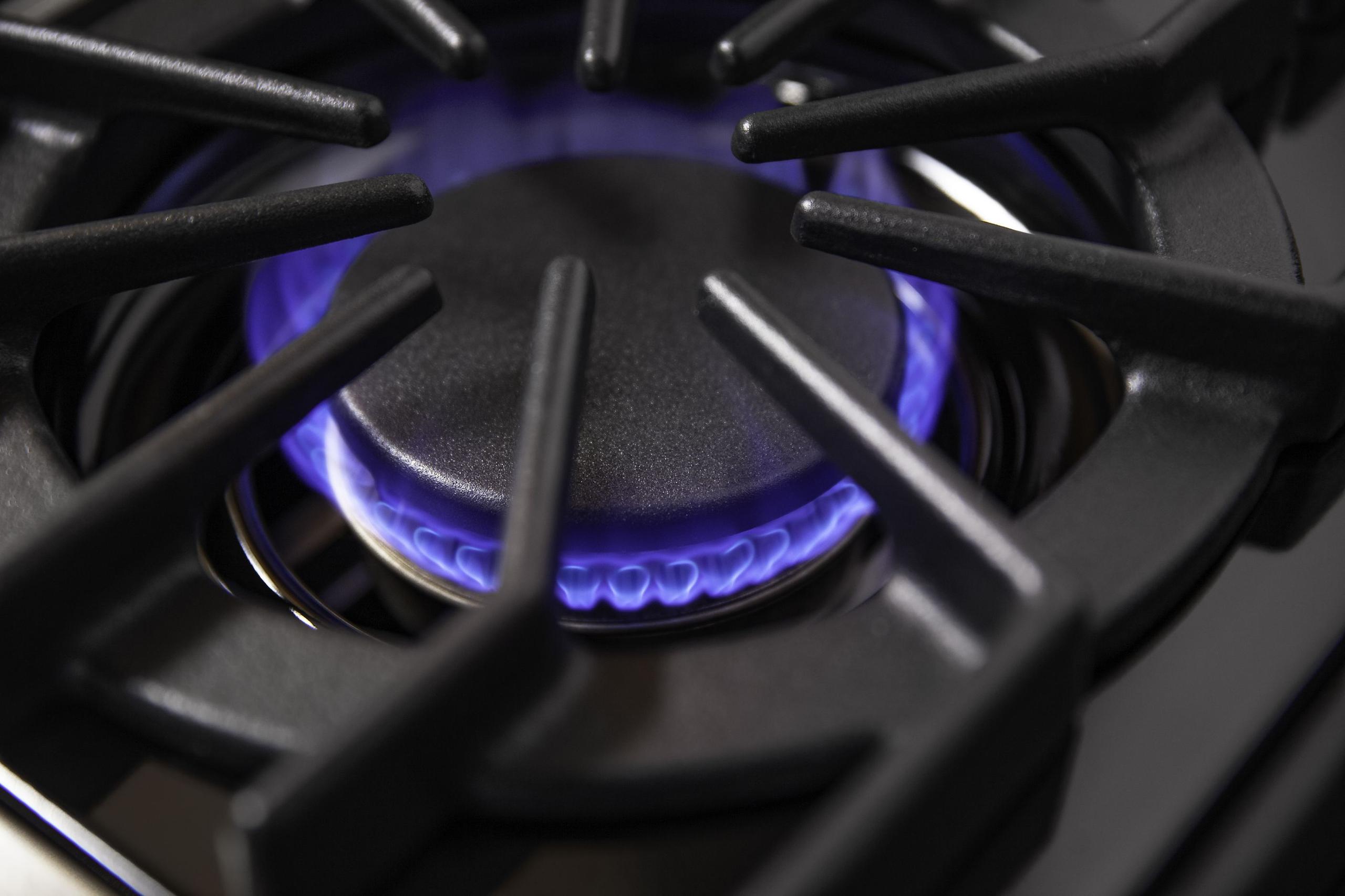 VIKING 36" Open Burner Gas Range Viking 5 Series Black - VGIC53626BONLP