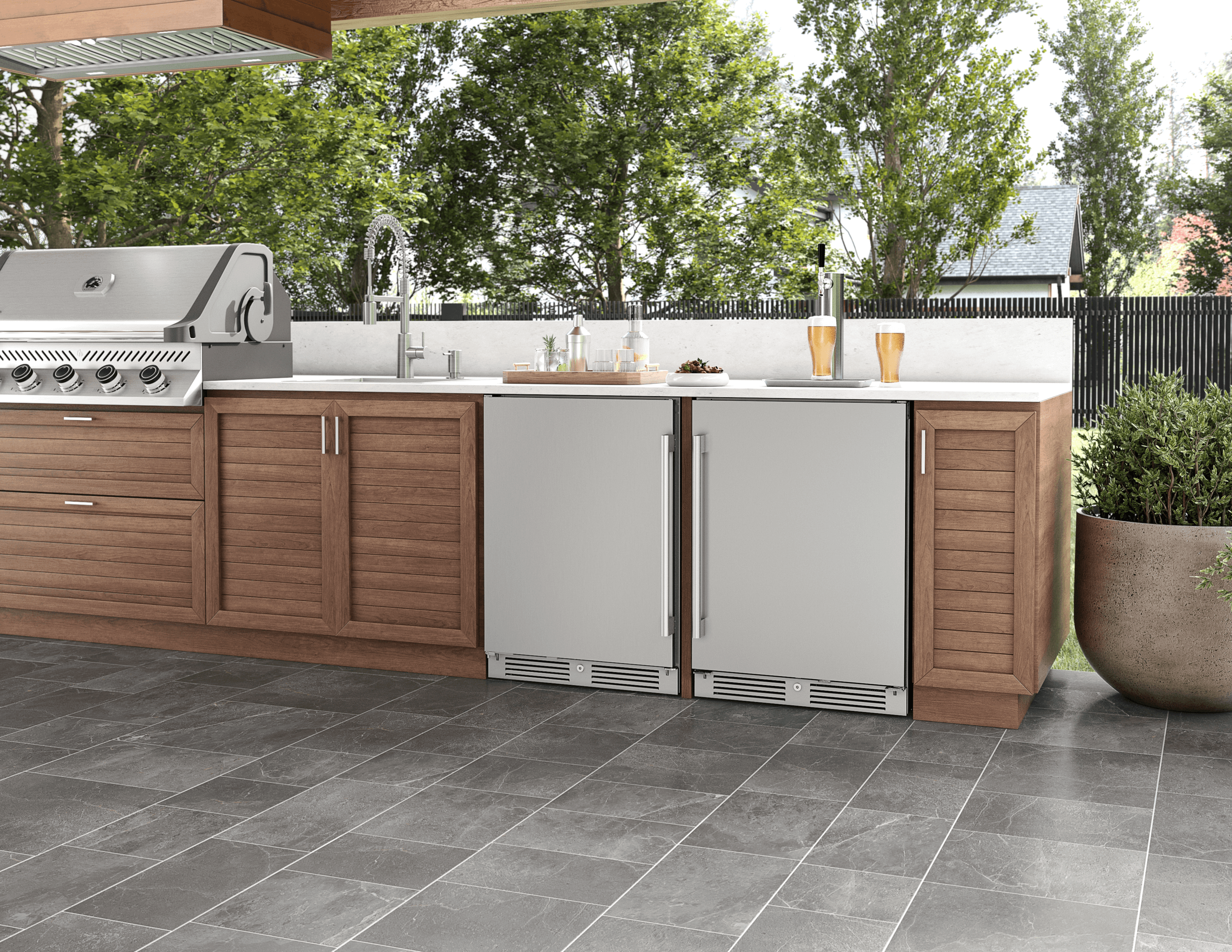 ZEPHYR Presrv Refrigerator, 24in Compact, Outdoor SS, Reversible, Lock, 1 Zone in Stainless Steel - PRR24C01ASOD
