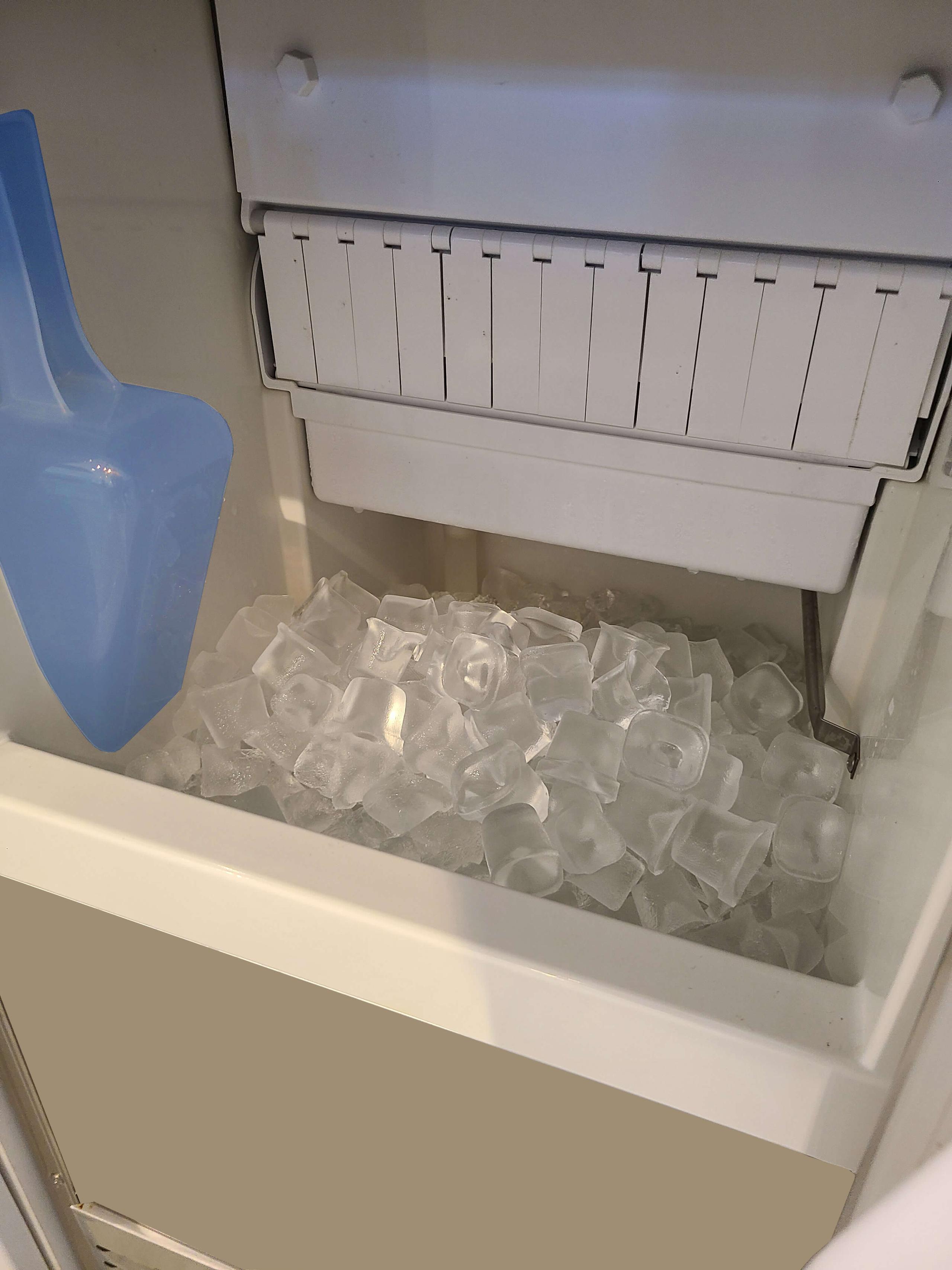 XO APPLIANCE XOUIM1565O 15" Clear Gourmet Ice Maker Panel Ready Custom Panel Ready - XOUIM1565O