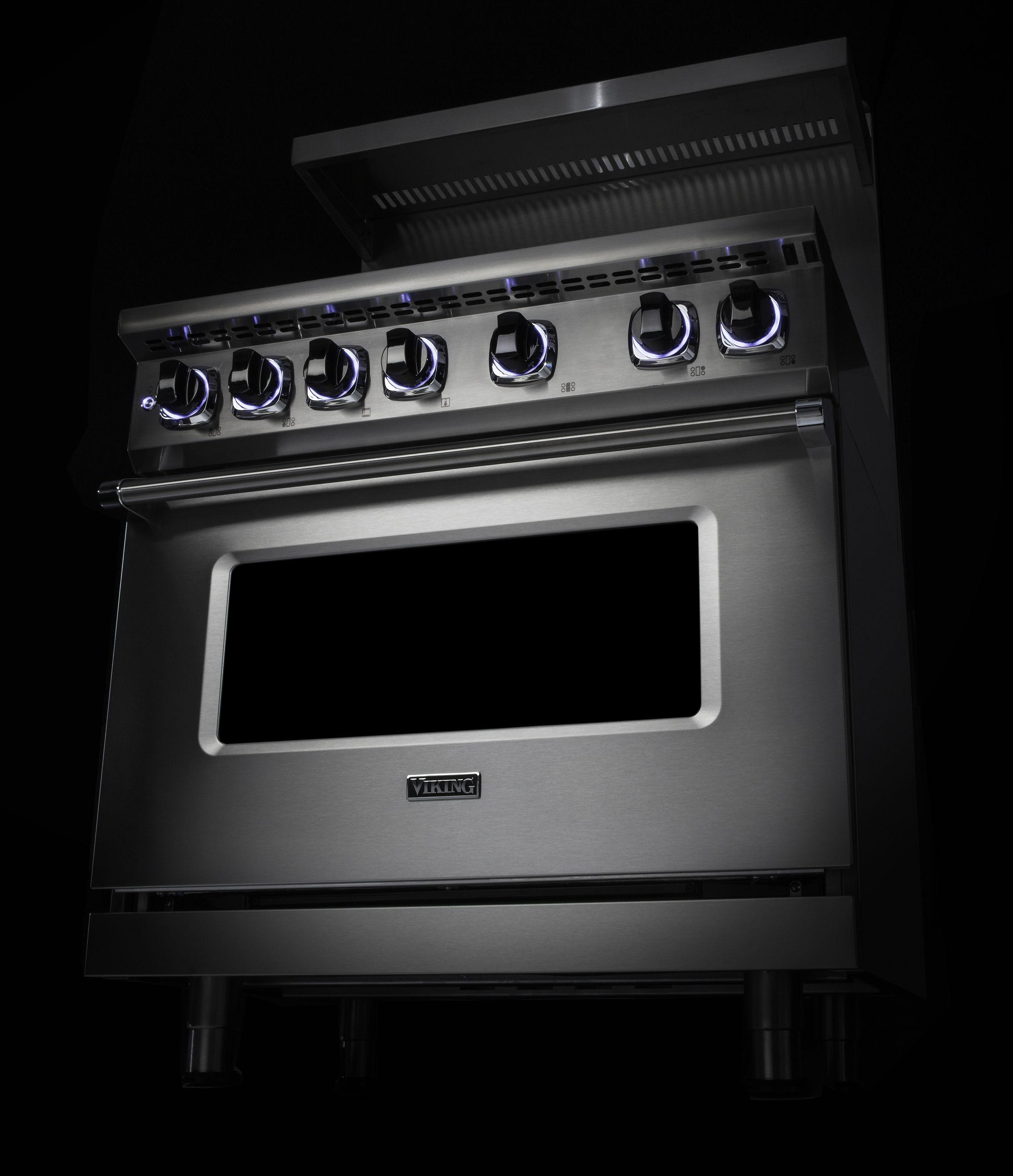 VIKING 36" Dual Fuel Range - VDR7362 Viking 7 Series Red - VDR73624GSC