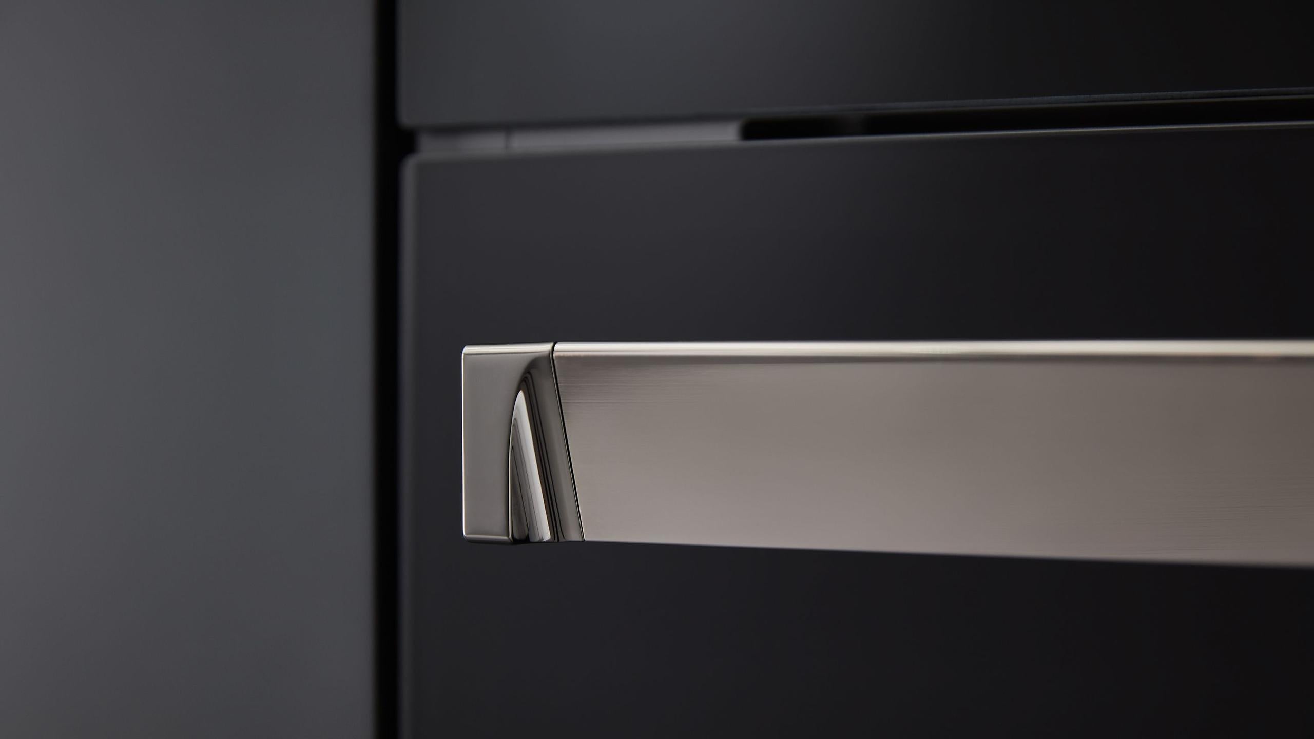 VIKING 30" Electric Double Oven - Black - MVDOE6301BG