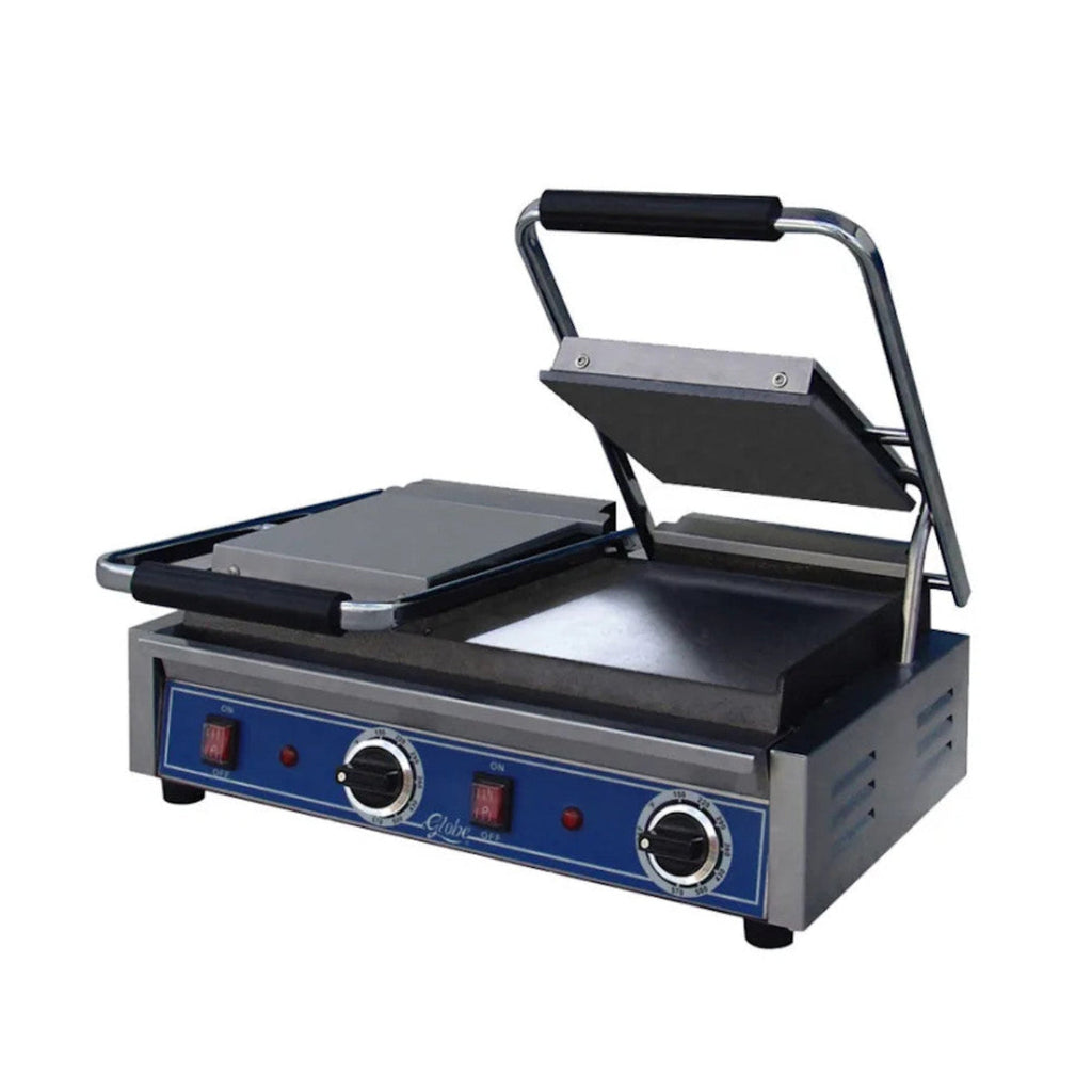 Globe Bistro Series Double Sandwich Grill with Smooth Plates - 3200W - GLGSGDUE10