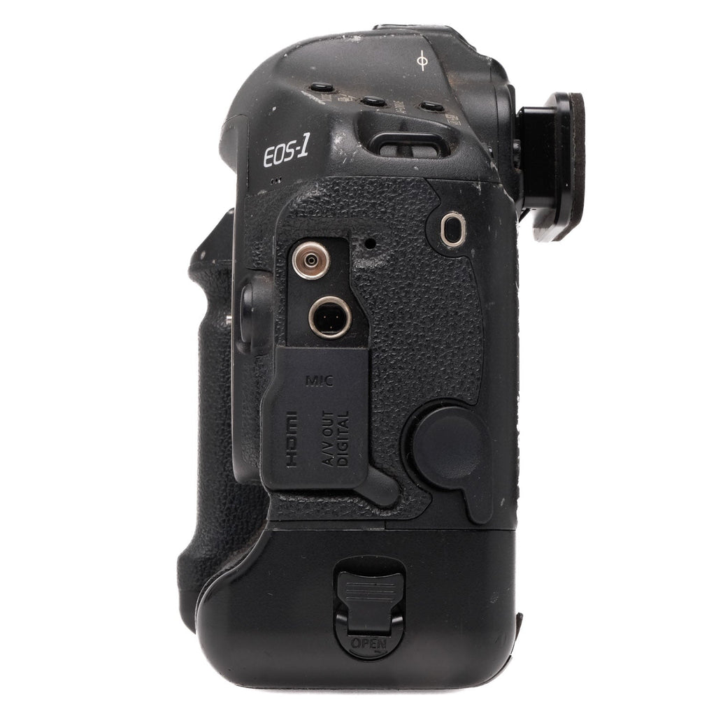 Canon 1D Mark IV 220100696 - 1495060