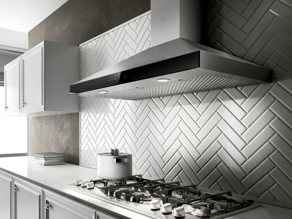 ELICA EVR630S2 VARNA Wall Mount Range Hood 30" wide - 600CFM in Stainless Steel - EVR630S2