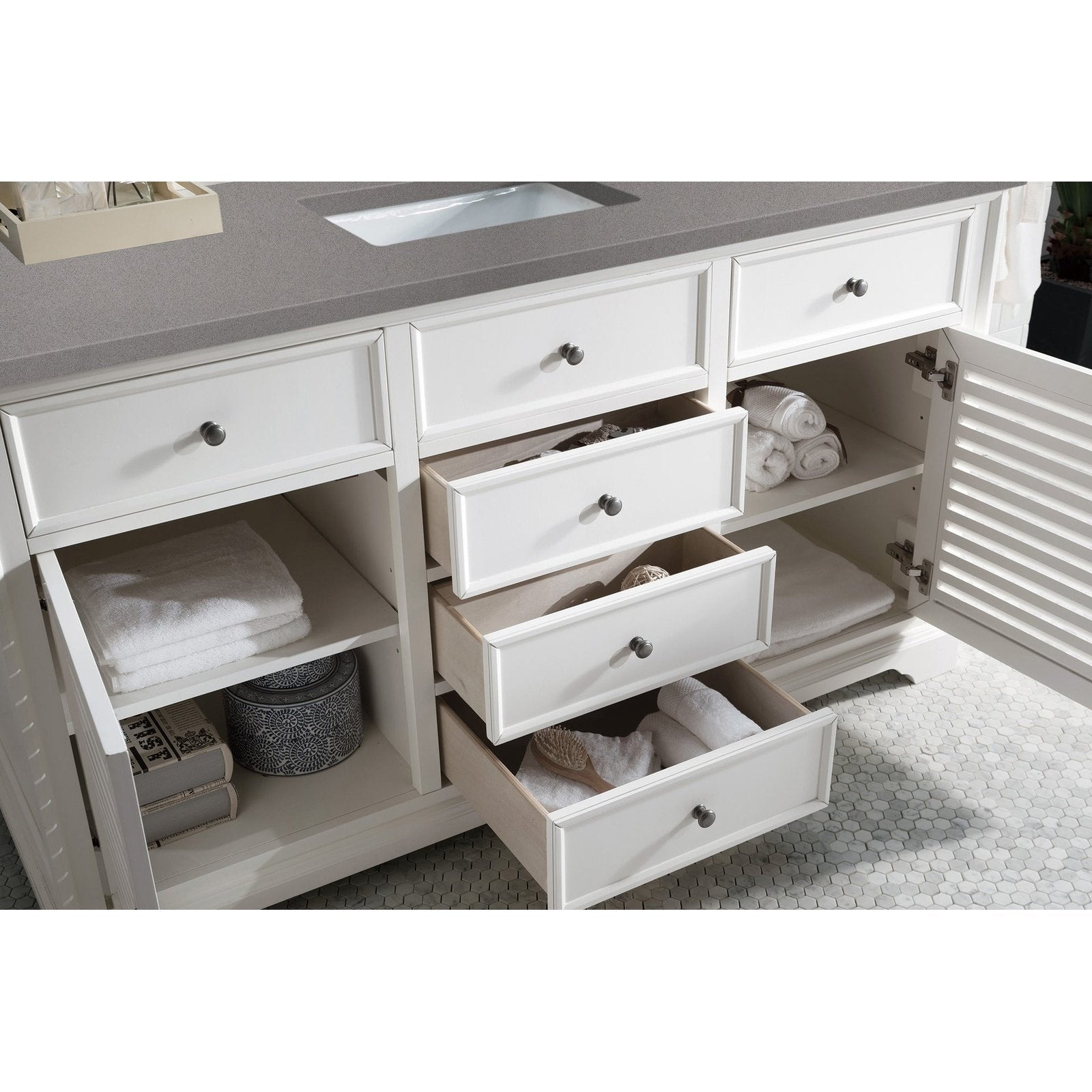 James Martin Vanities Savannah 60" Bright White Single Vanity - 238-104-V60S-BW-3AF