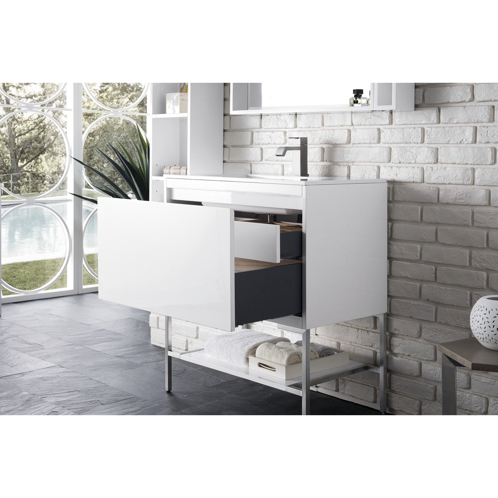 James Martin Vanities Milan 31.5" Single Vanity Cabinet - 801V31.5GWRGDCHB